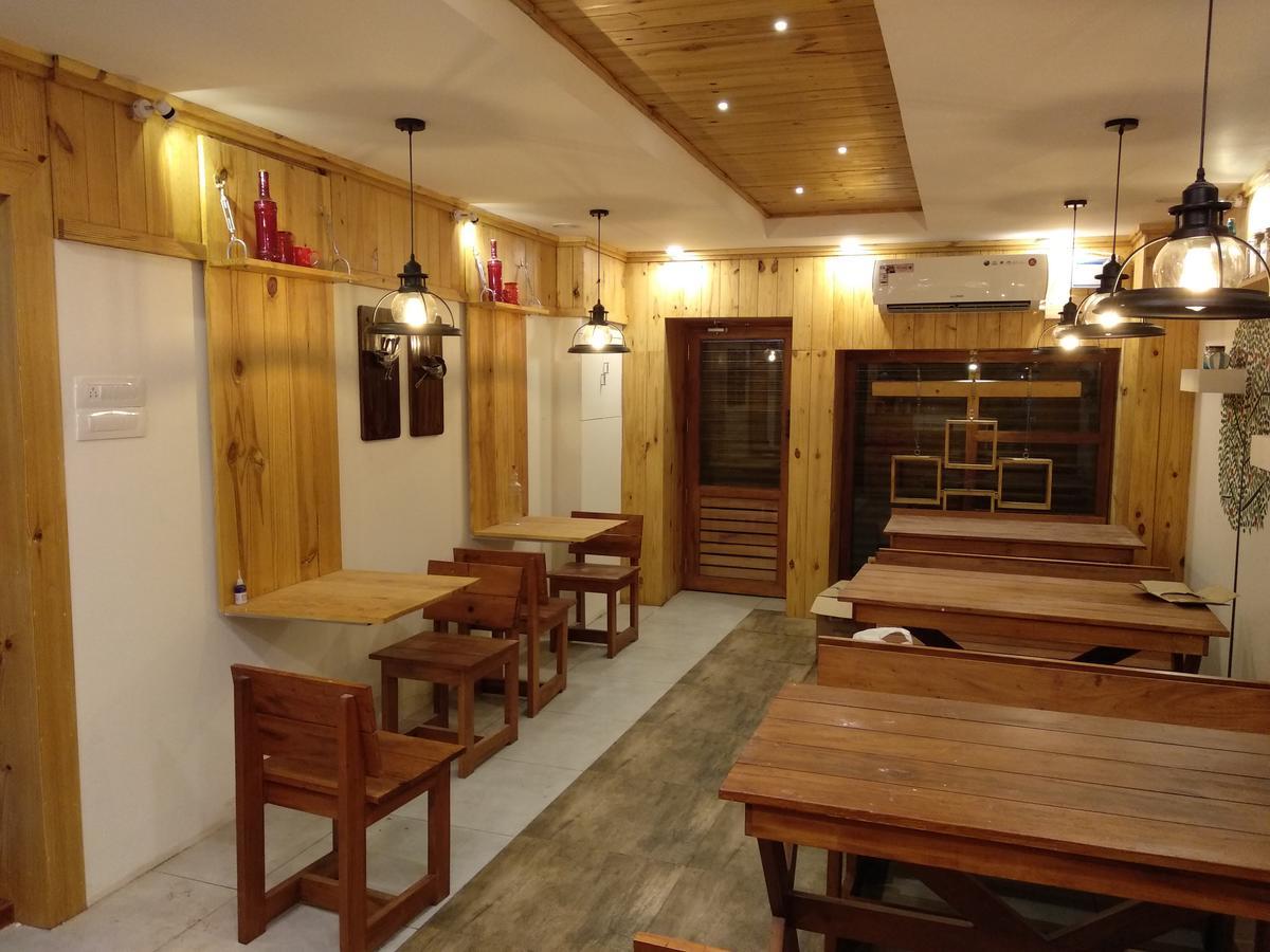 Hotel Park Avenue Kochi Luaran gambar